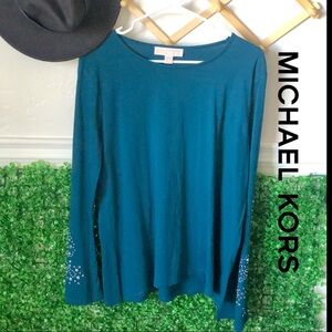 Michael Kohr’s beaded sleeve blouse top